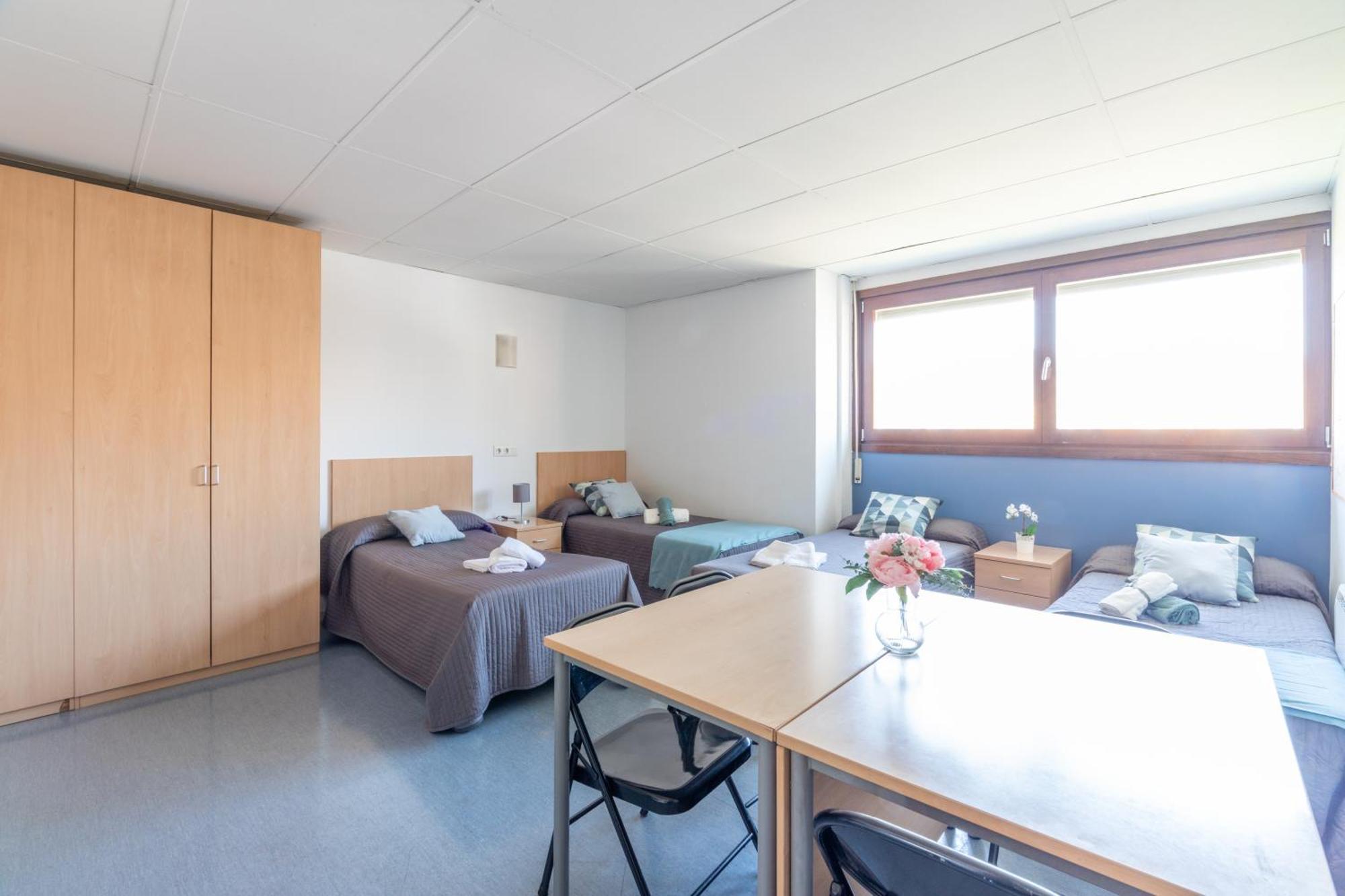 Residencia Universitaria Resa Lesseps Barcelona Exterior photo