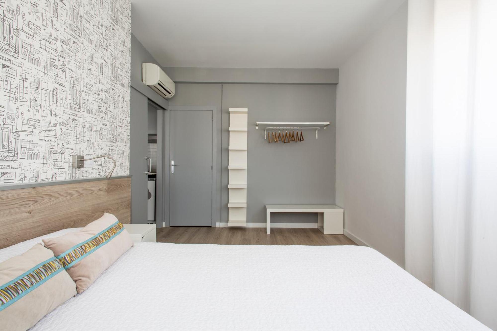 Residencia Universitaria Resa Lesseps Barcelona Exterior photo